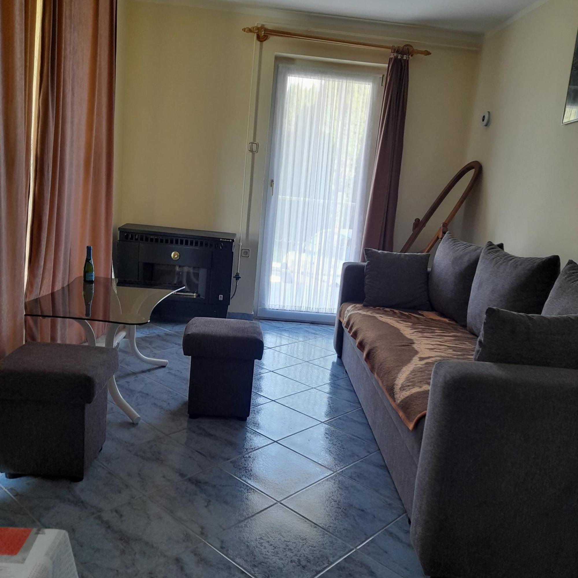 Berkenye Apartman Apartment Залакарос Екстериор снимка